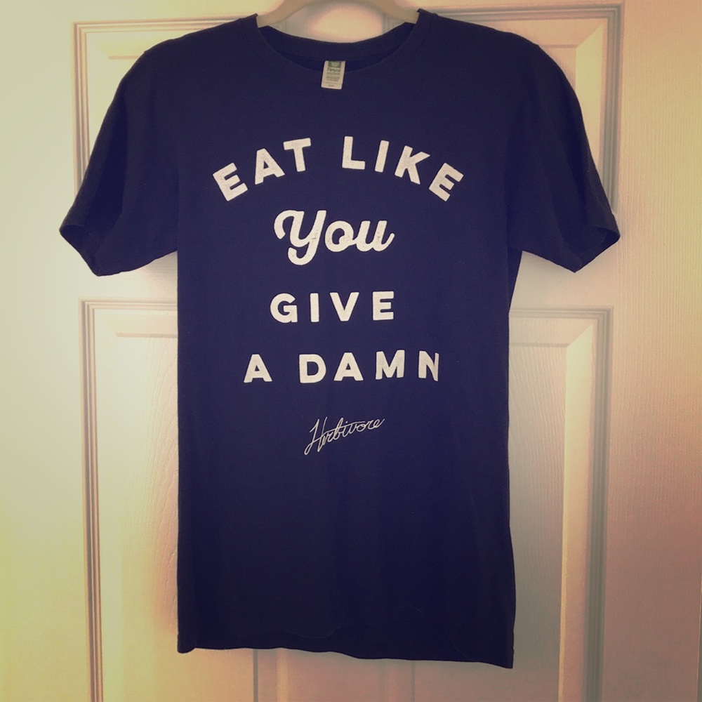 Men’s small vegan Herbivore tee